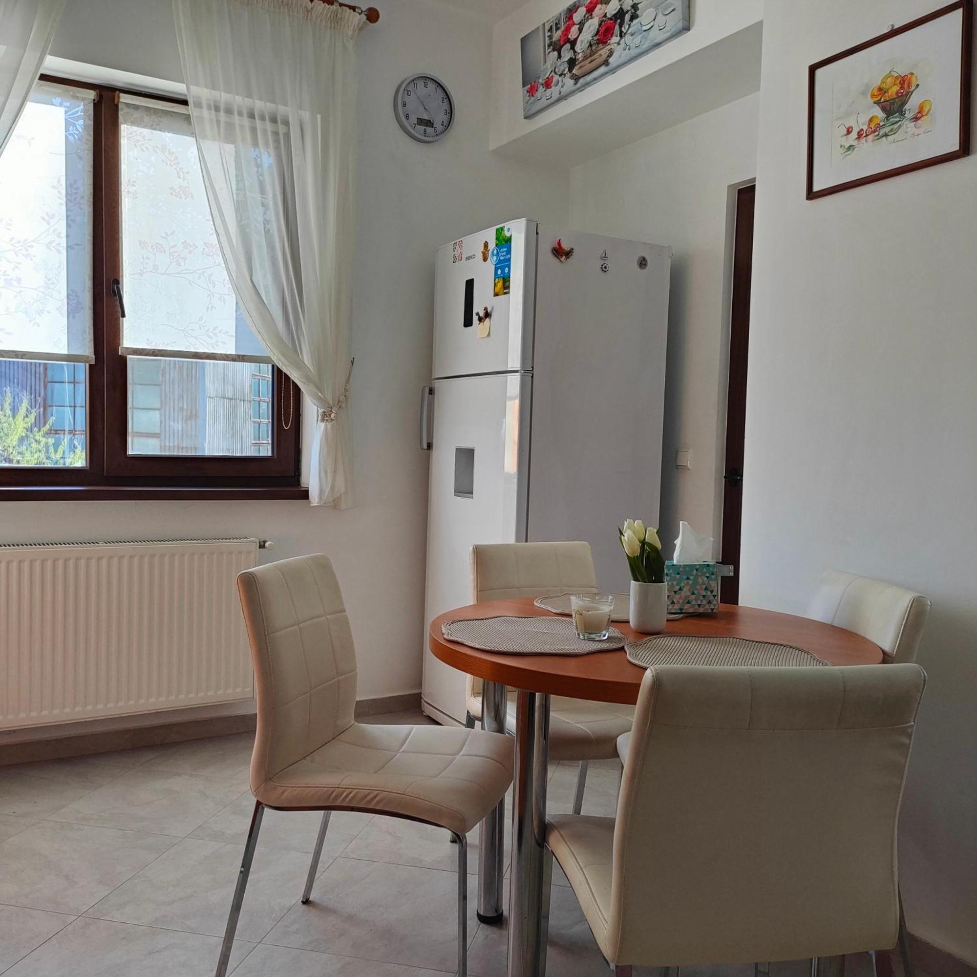 Central Apartament 雅西 外观 照片